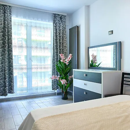 Malibu By Alz * Năvodari