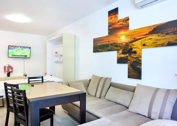 Malibu By Alz 公寓 那沃达利