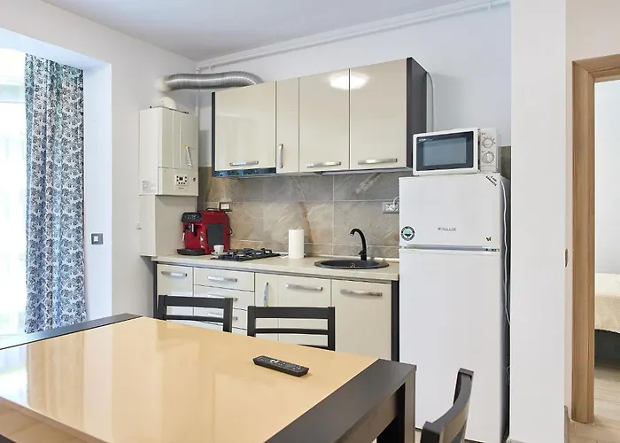 Malibu By Alz * 那沃达利